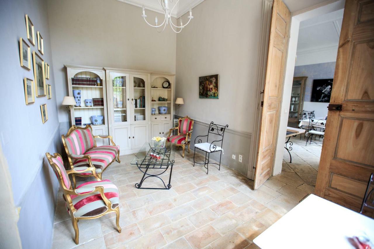 Domaine Des Escaunes Sernhac Kültér fotó